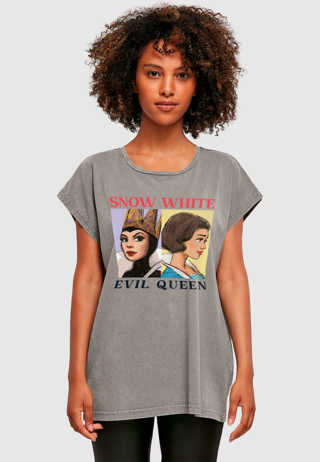 Футболка с принтом SNOW WHITE AND EVIL QUEEN ACID WASHED ABSOLUTE CULT, темно-серый
Футболка с принтом SNOW WHITE AND EVIL QUEEN ACID WASHED ABSOLUTE CULT, темно-серый