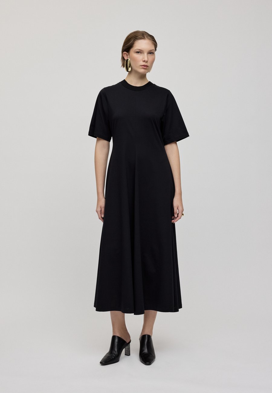 Платье IVY OAK FRANZISKA, Black
Платье IVY OAK FRANZISKA, Black