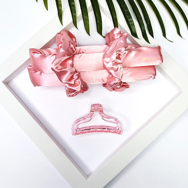 Yeye, Атласный валик для завивки, Розовый
Yeye, Атласный валик для завивки, Розовый