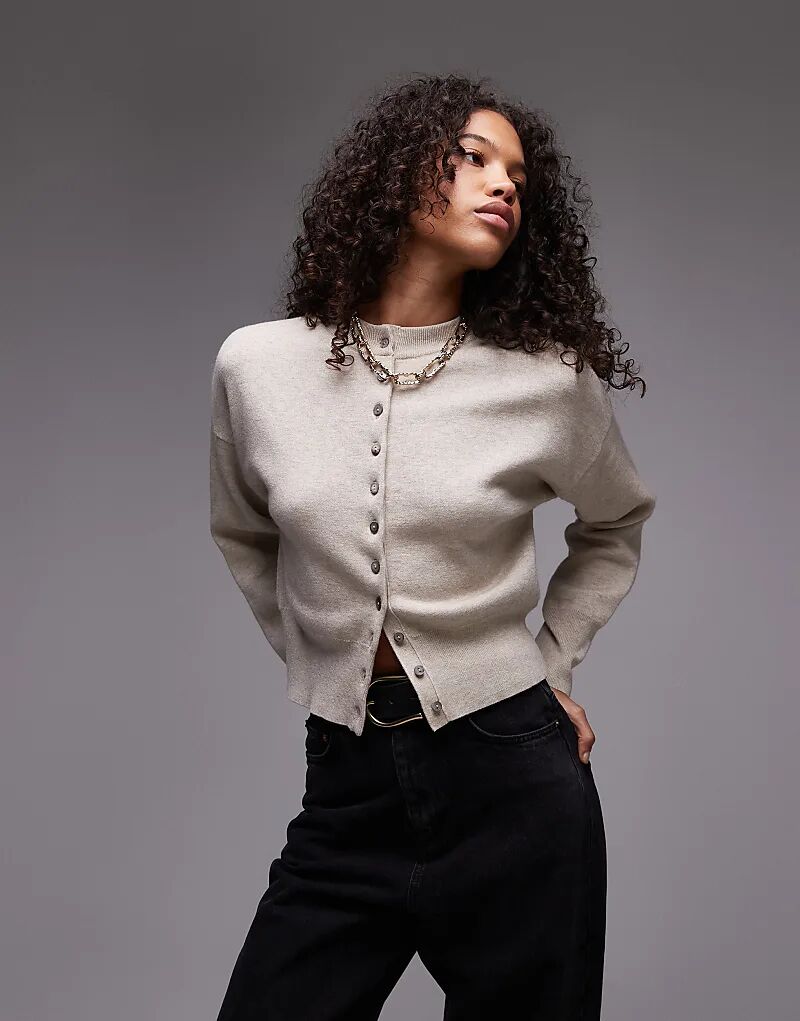 Вязаный компактный приталенный кардиган овсяного цвета Topshop
Вязаный компактный приталенный кардиган овсяного цвета Topshop