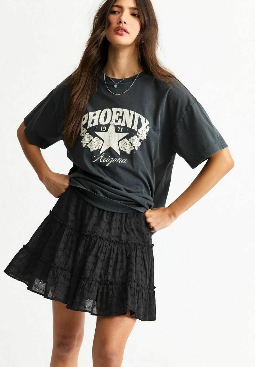 Юбка А-силуэта BRODERIE ANGLAISE TIERED MINI New Look, черный
Юбка А-силуэта BRODERIE ANGLAISE TIERED MINI New Look, черный