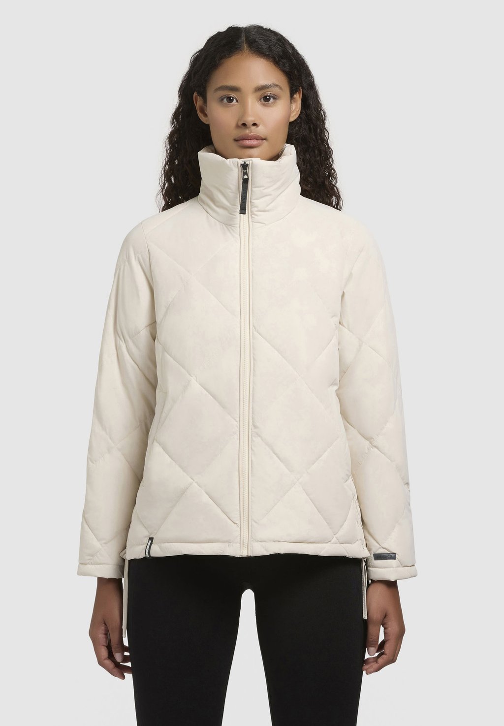 Легкая куртка NAIMA khujo, песочный
Легкая куртка NAIMA khujo, песочный