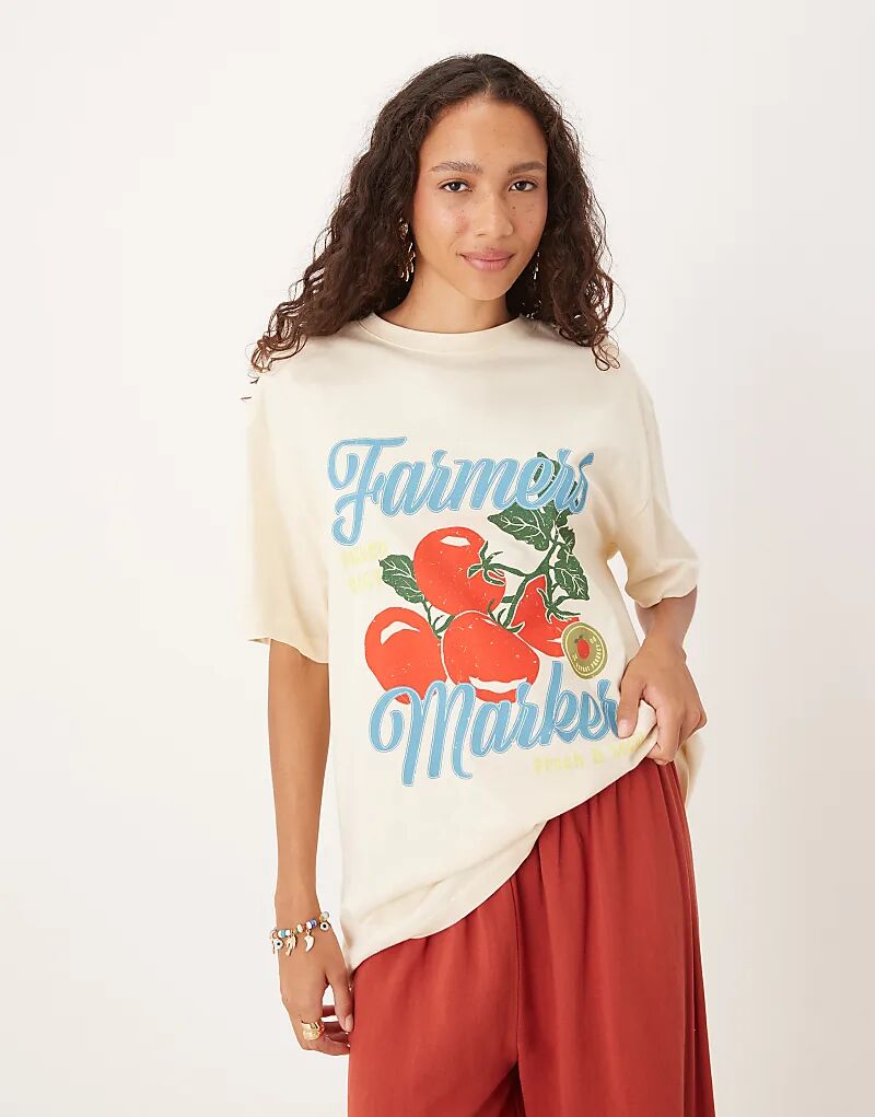 Футболка ASOS DESIGN свободного кроя с принтом фермерского помидора кремового цвета
Футболка ASOS DESIGN свободного кроя с принтом фермерского помидора кремового цвета