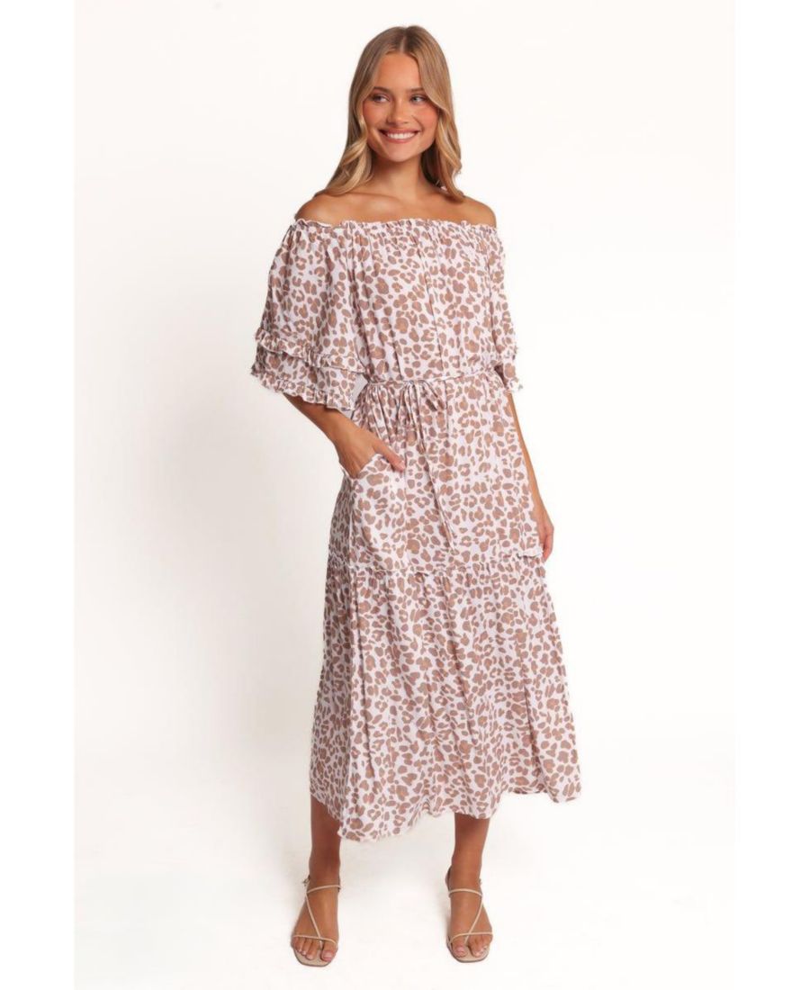 Женское длинное платье Rhody с открытыми плечами Petal and Pup, White leopard
Женское длинное платье Rhody с открытыми плечами Petal and Pup, White leopard