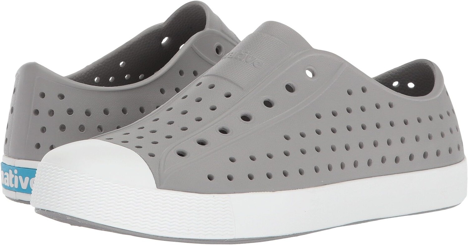 Кроссовки Jefferson Slip-on Sneakers Native Shoes Kids, цвет Pigeon Grey/Shell White
Кроссовки Jefferson Slip-on Sneakers Native Shoes Kids, цвет Pigeon Grey/Shell White
