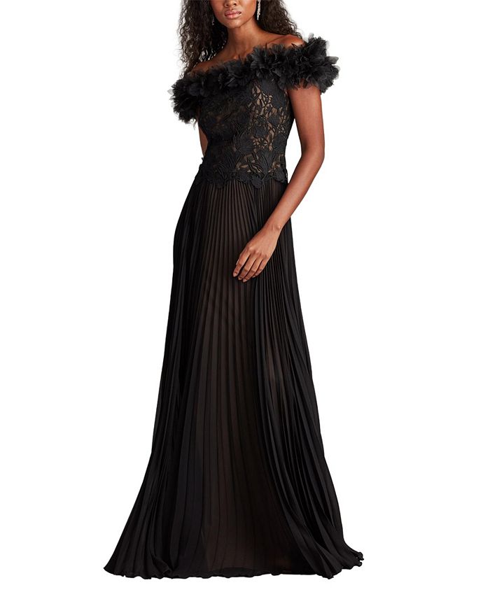 Платье Margaux с открытыми плечами, цветочным принтом и рюшами Tadashi Shoji, черный 
Платье Margaux с открытыми плечами, цветочным принтом и рюшами Tadashi Shoji, черный