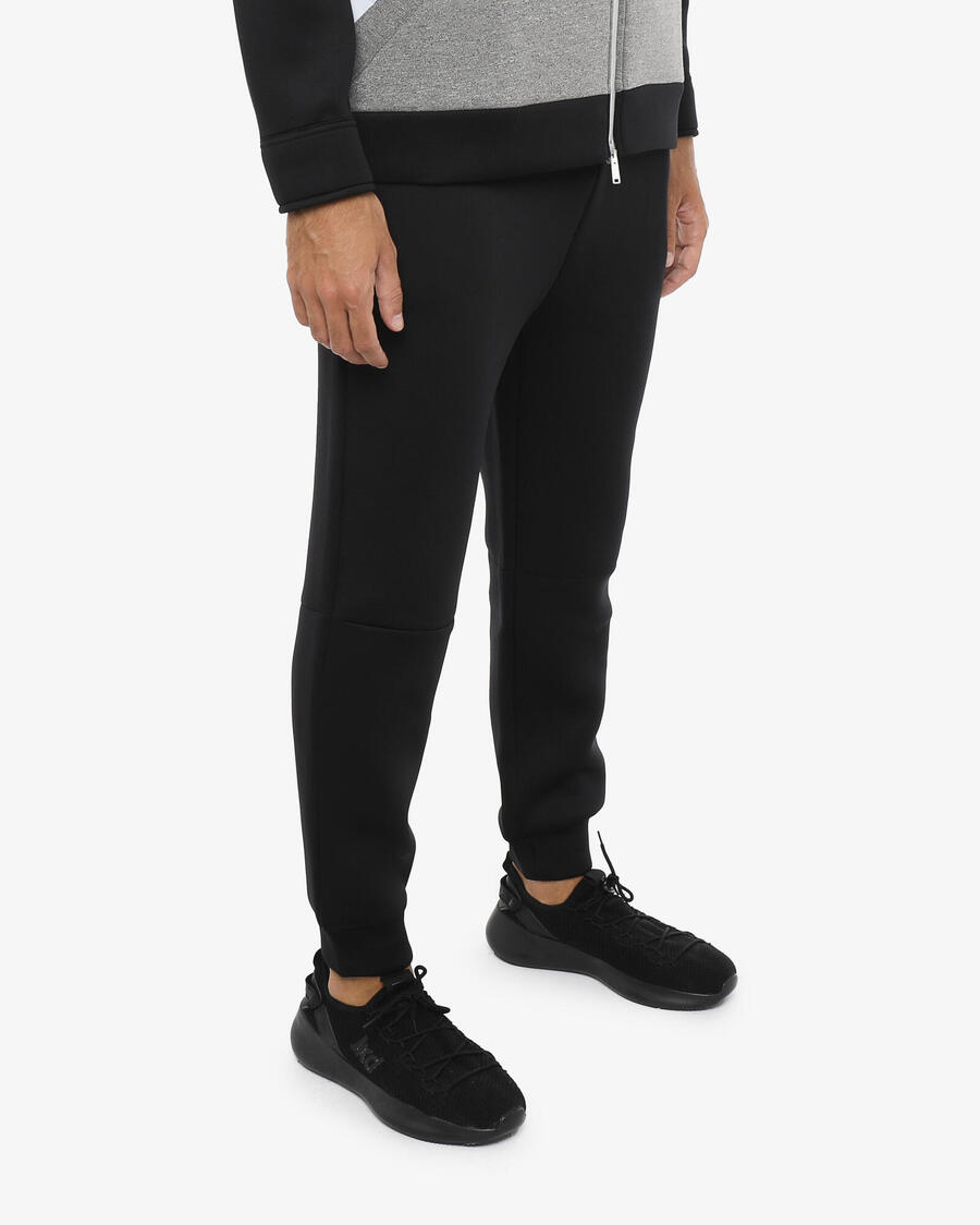 JAKED Черные синтетические спортивные брюки для мужчин
JAKED Черные синтетические спортивные брюки для мужчин