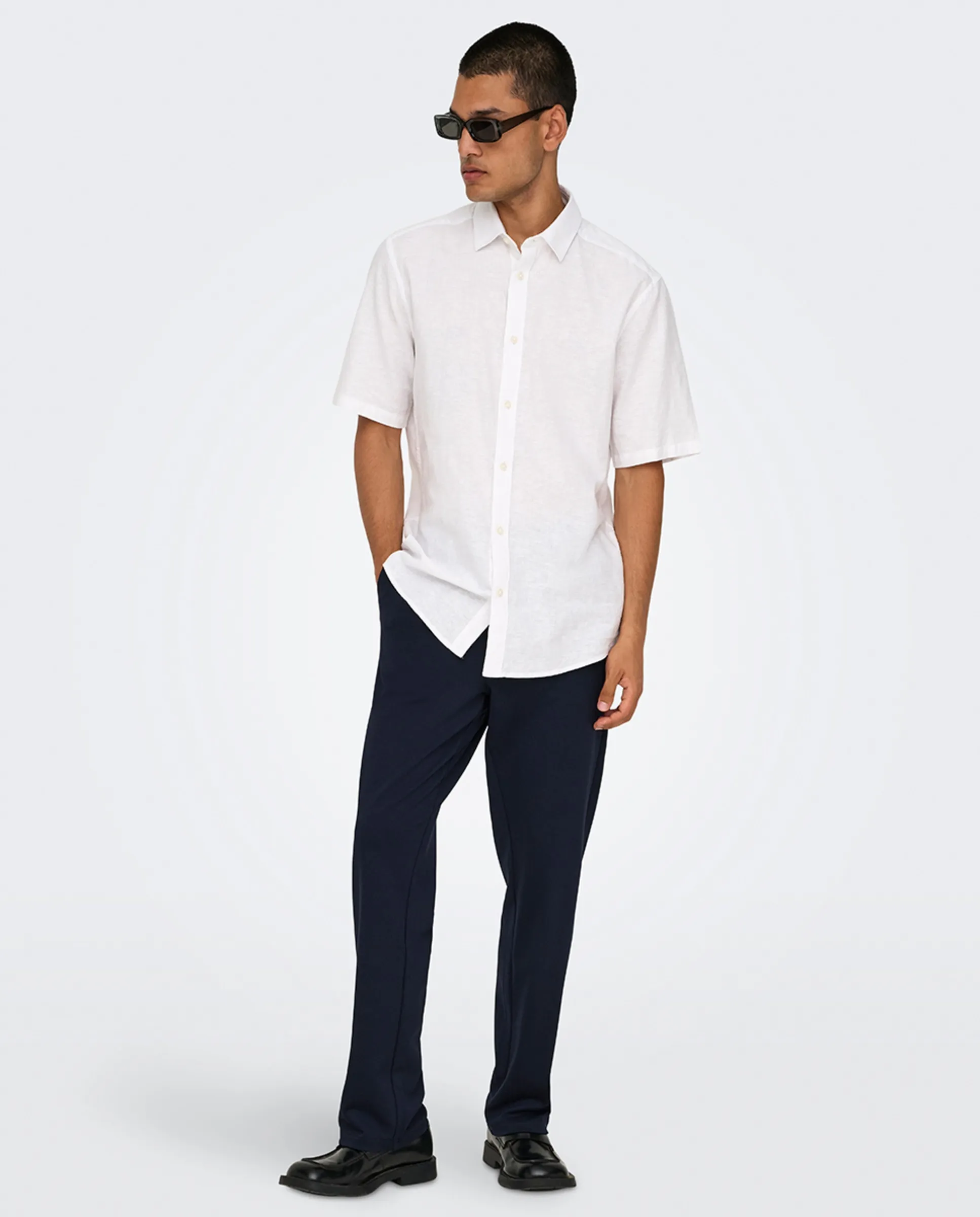 Мужские классические брюки обычного кроя Only & Sons, синий
Мужские классические брюки обычного кроя Only & Sons, синий