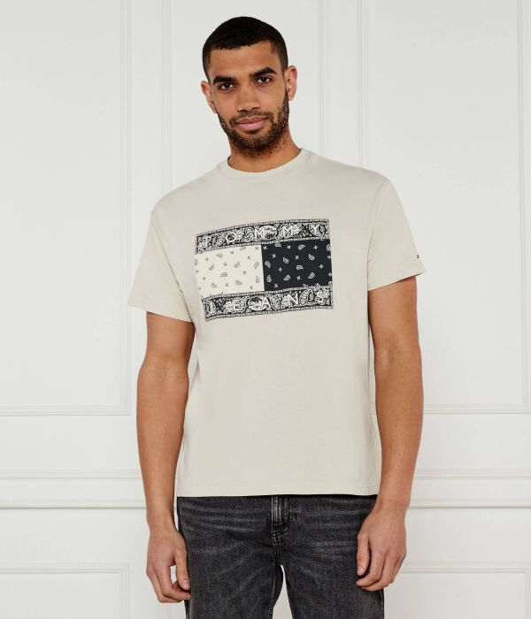 Футболка с узором «Пейсли» Loose fit Tommy Jeans, желтый 
Футболка с узором «Пейсли» Loose fit Tommy Jeans, желтый