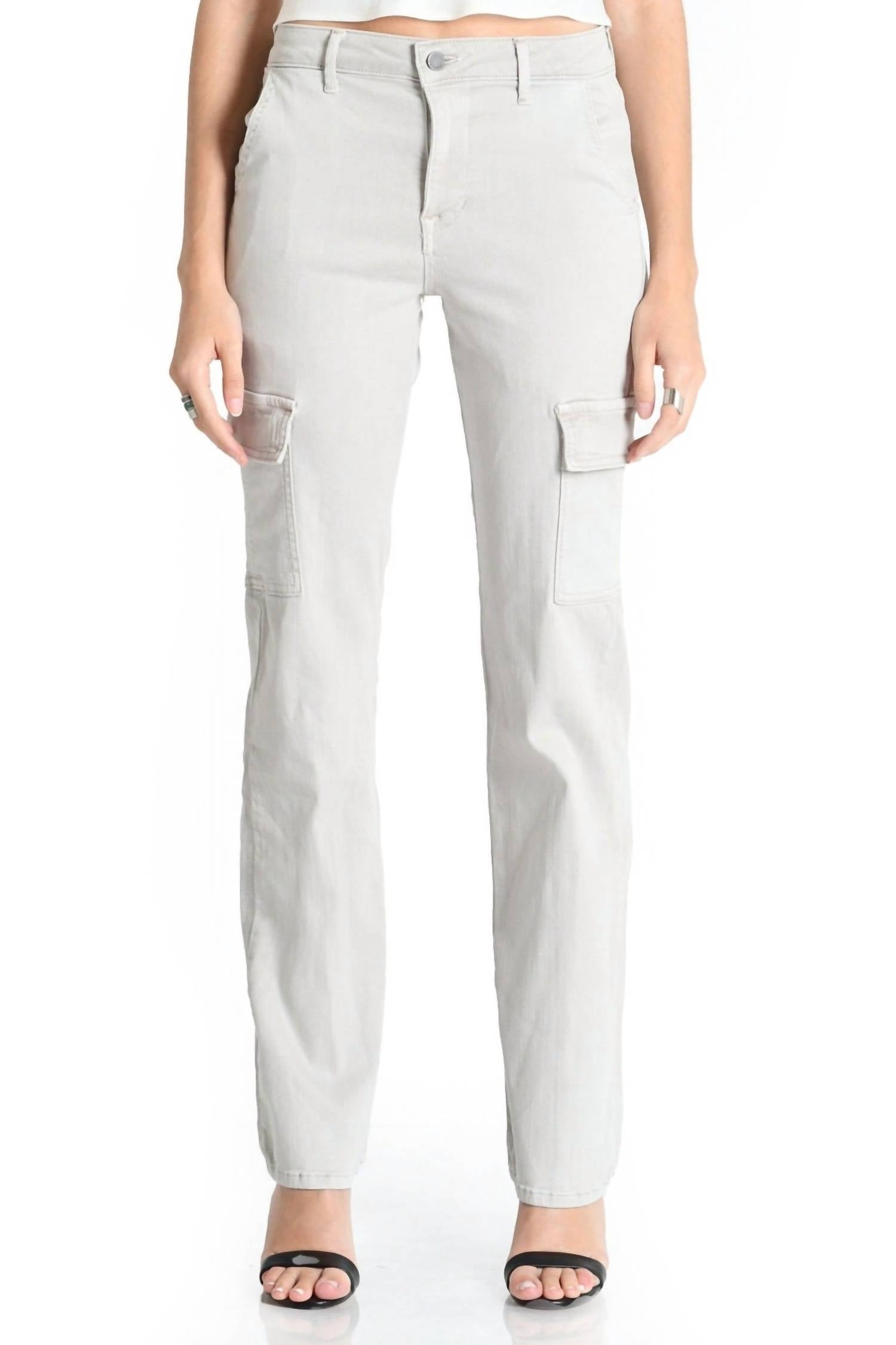 Прямые джинсы Panther в цвете лунная пыль FIDELITY, Moon Dust
Прямые джинсы Panther в цвете лунная пыль FIDELITY, Moon Dust