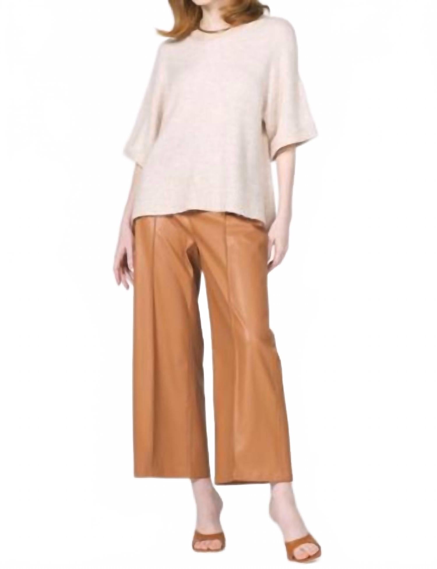 Свитер Catrina с круглым вырезом цвета овсянки Another Love, Heather Oatmeal
Свитер Catrina с круглым вырезом цвета овсянки Another Love, Heather Oatmeal