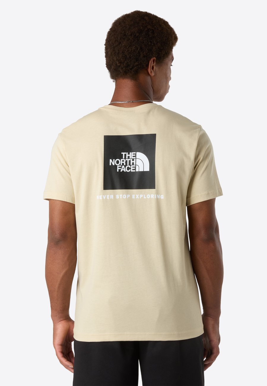 Футболка The North Face M SS BOX NSE TEE, Gravel Tnf Black/Beige
Футболка The North Face M SS BOX NSE TEE, Gravel Tnf Black/Beige