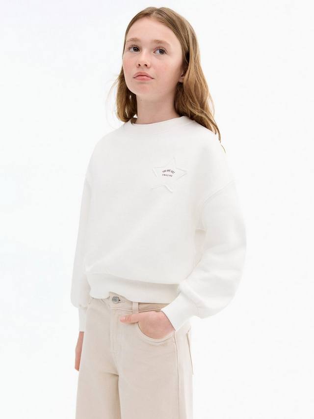 Детский свитер с аппликацией Mango, Natural White
Детский свитер с аппликацией Mango, Natural White