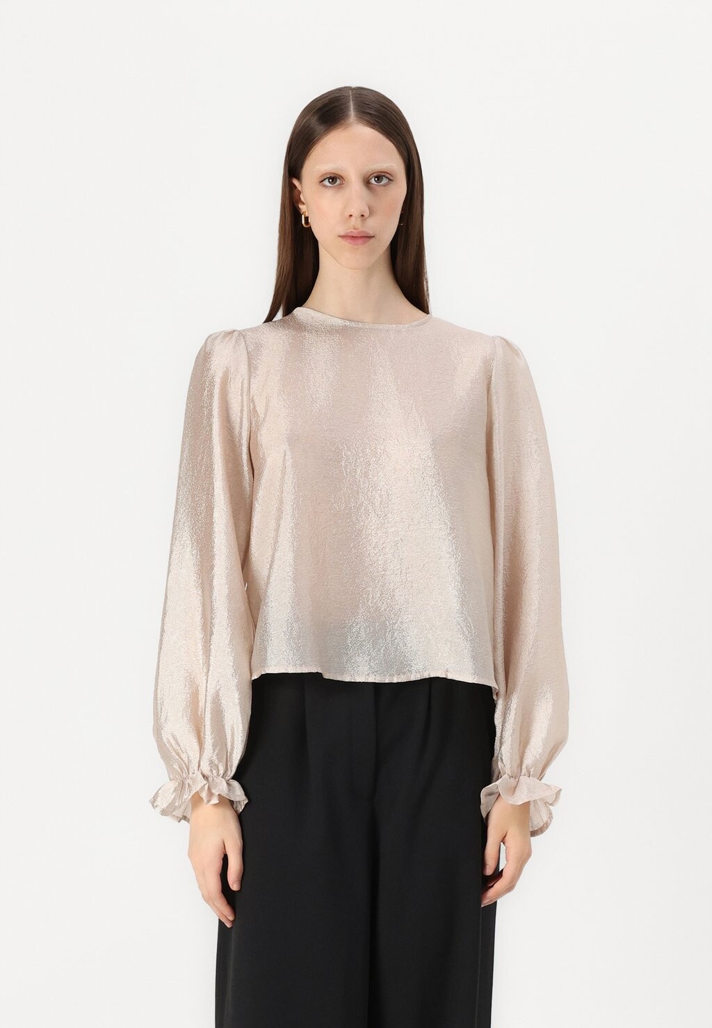 Блуза PCOLINA REVERSIBLE Pieces, молочный
Блуза PCOLINA REVERSIBLE Pieces, молочный