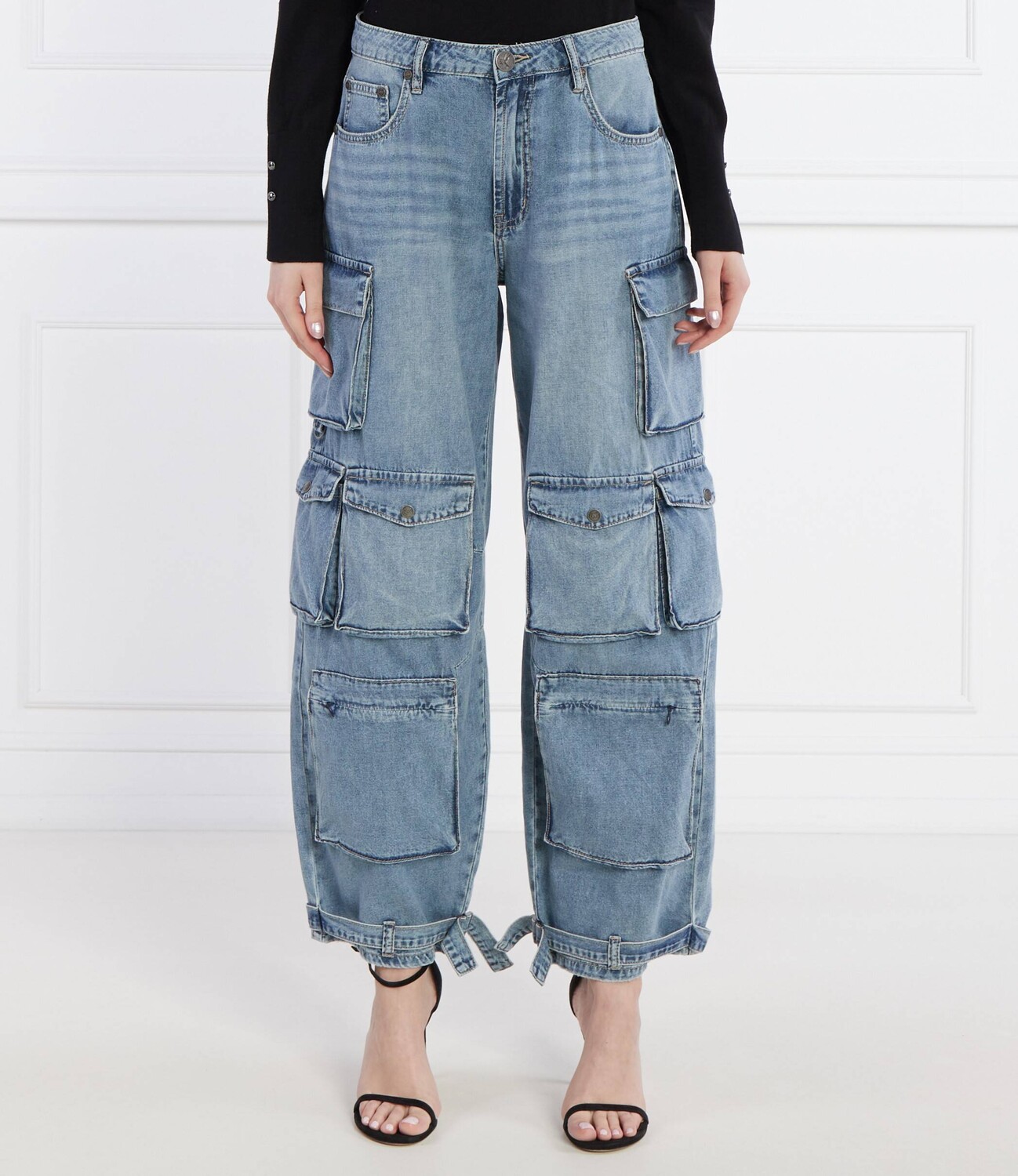 Джинсы One Teaspoon PACIFICA EPIC CARGO Relaxed fit high waist, синий
Джинсы One Teaspoon PACIFICA EPIC CARGO Relaxed fit high waist, синий