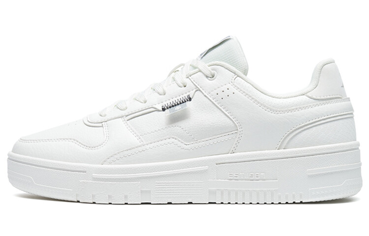 Кроссовки для скейтбординга с низким верхом Sail Xtep, белый
Кроссовки для скейтбординга с низким верхом Sail Xtep, белый