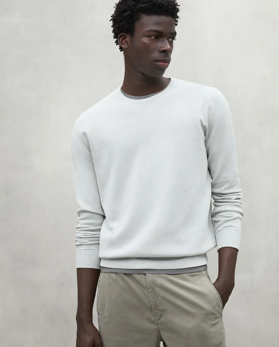 Мужской свитер тонкой вязки с круглым вырезом Ecoalf, светло-серый
Мужской свитер тонкой вязки с круглым вырезом Ecoalf, светло-серый