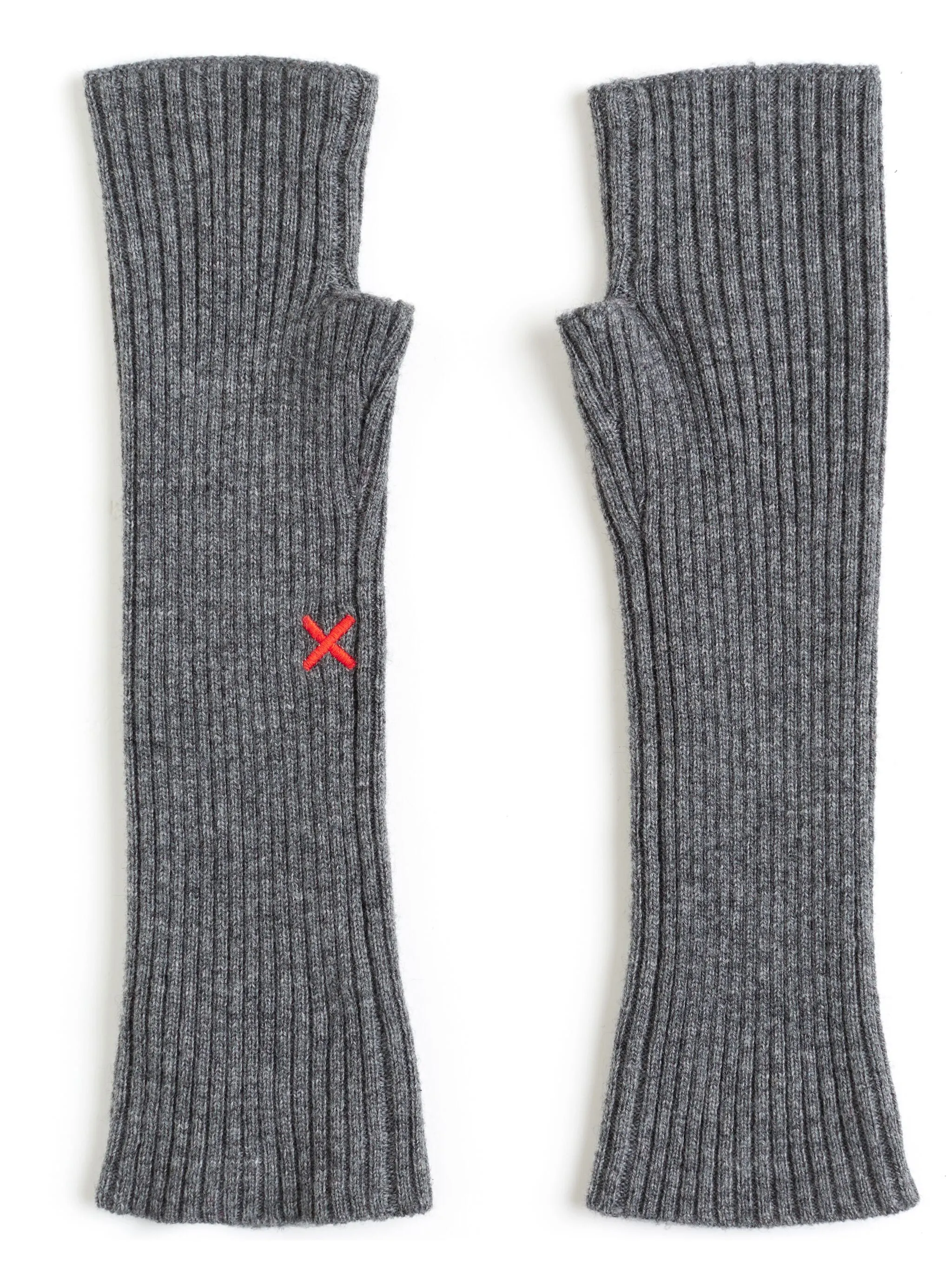 Перчатки-митенки из смесовой шерсти в рубчик Chinti & Parker, серый
Перчатки-митенки из смесовой шерсти в рубчик Chinti & Parker, серый