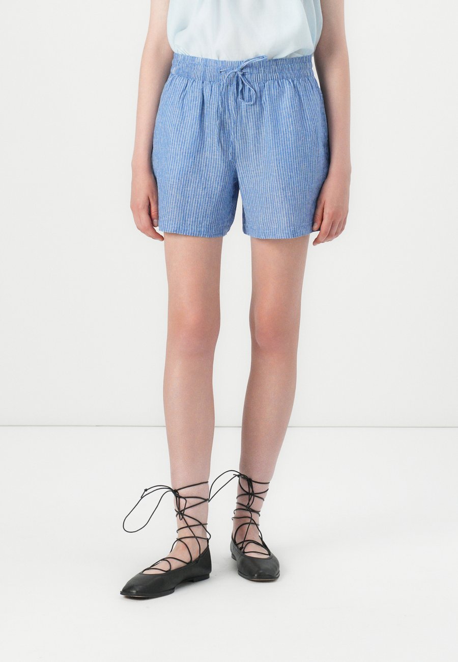 Шорты JDY JDYMILA, Star Sapphire/Cloud Dancer/Multi-Coloured
Шорты JDY JDYMILA, Star Sapphire/Cloud Dancer/Multi-Coloured