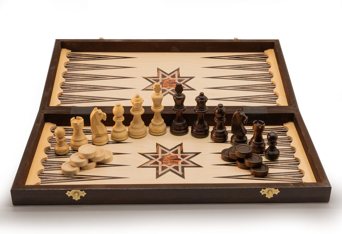 Шахматы-Нарды маркетри крупный шрифт/ Нарды/ Перламутр/ Производитель Szachy Żurek
Шахматы-Нарды маркетри крупный шрифт/ Нарды/ Перламутр/ Производитель Szachy Żurek