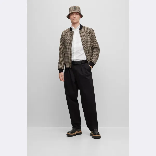 S-Roan-Bd-1P-C1-233 рубашка узкого кроя Boss, белый
S-Roan-Bd-1P-C1-233 рубашка узкого кроя Boss, белый