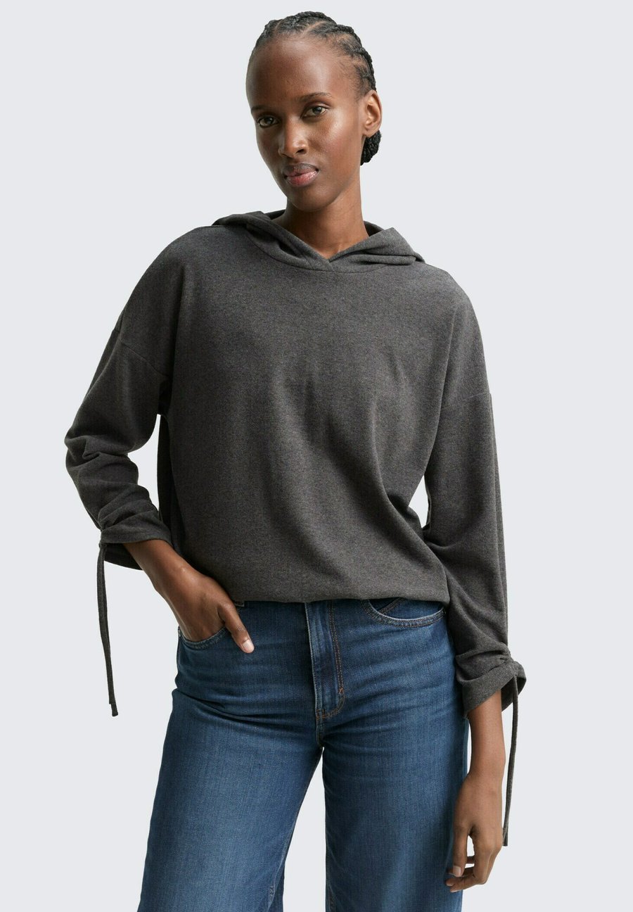 Худи TOM TAILOR DENIM LOOSE FIT, Shale Grey Melange/Mottled Grey
Худи TOM TAILOR DENIM LOOSE FIT, Shale Grey Melange/Mottled Grey