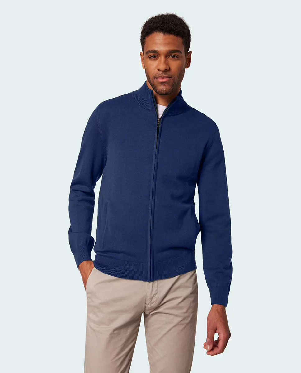 Мужской мягкий хлопковый кардиган на молнии Pierre Cardin, темно-синий
Мужской мягкий хлопковый кардиган на молнии Pierre Cardin, темно-синий