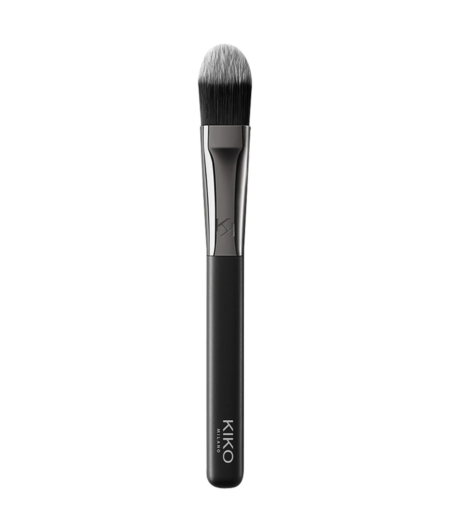 Кисть для нанесения тонального крема KIKO Milano Face 3 Flat Foundation Brush, 1 шт.
Кисть для нанесения тонального крема KIKO Milano Face 3 Flat Foundation Brush, 1 шт.