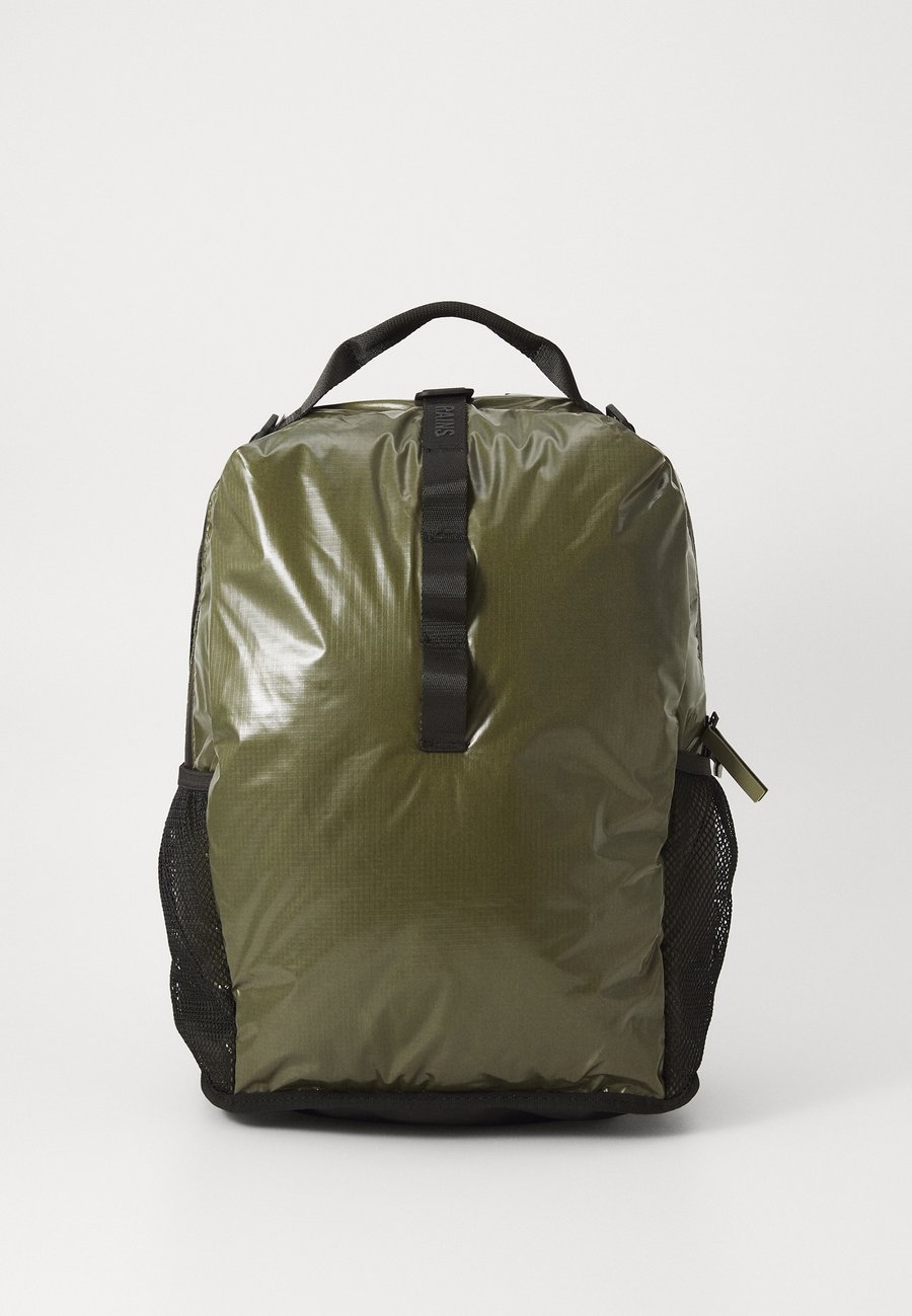 Рюкзак Rains SIBU CLIP FRONT BACKPACK UNISEX, Marsh/Green
Рюкзак Rains SIBU CLIP FRONT BACKPACK UNISEX, Marsh/Green