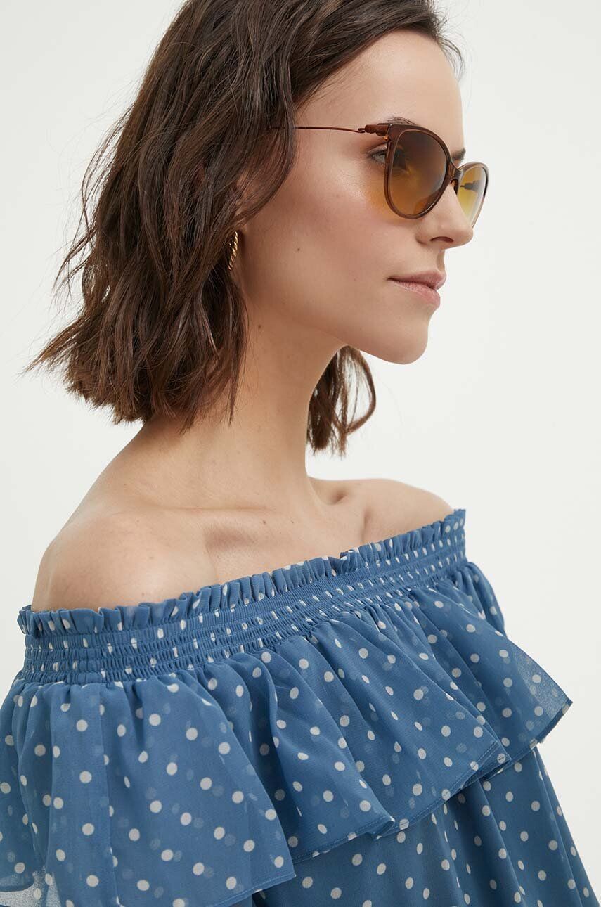 Солнцезащитные очки Emporio Armani, коричневый
Солнцезащитные очки Emporio Armani, коричневый