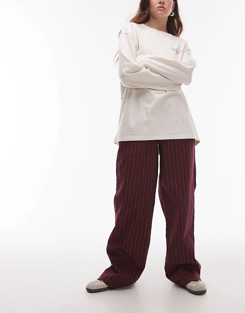 Брюки Topshop бордового цвета с завязкой на талии и полосками
Брюки Topshop бордового цвета с завязкой на талии и полосками