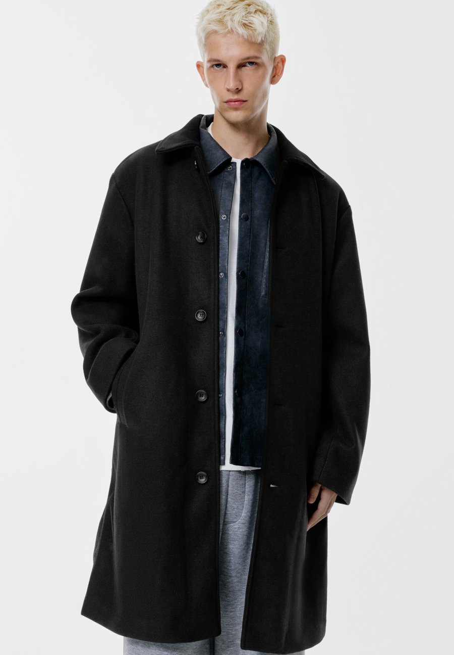 Пальто PULL&BEAR Classic coat, Black
Пальто PULL&BEAR Classic coat, Black