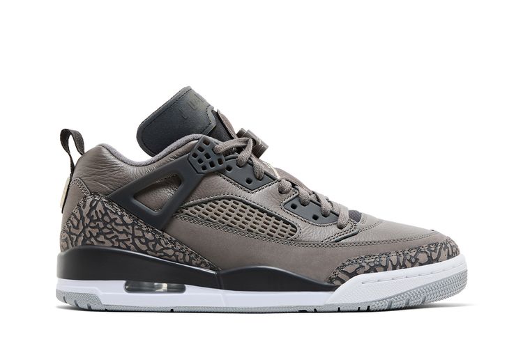 Кроссовки Jordan Spizike Low 'Cave Stone Anthracite', коричневый
Кроссовки Jordan Spizike Low 'Cave Stone Anthracite', коричневый