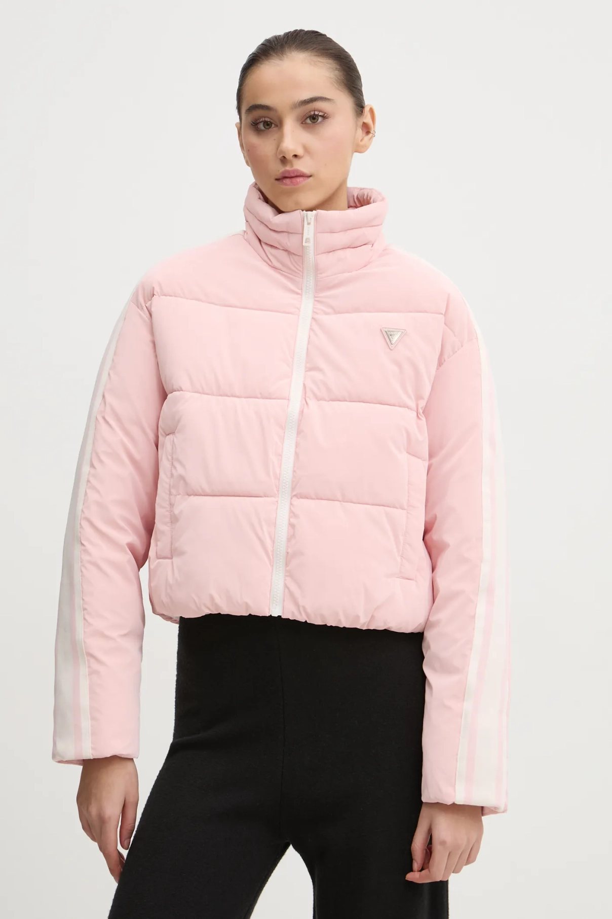 ДЖИНСОВАЯ куртка Guess, розовый
ДЖИНСОВАЯ куртка Guess, розовый