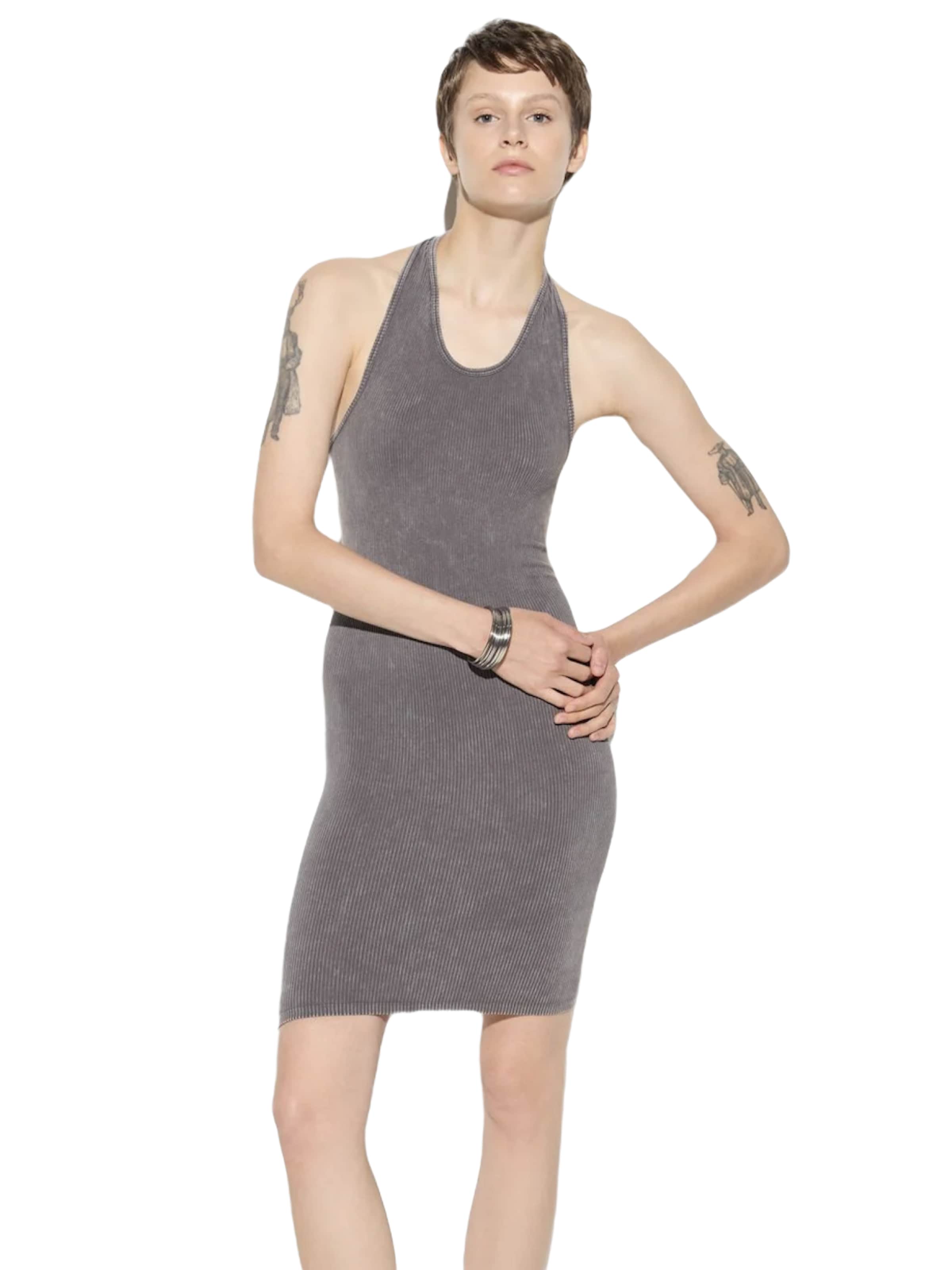 No Matter What Платье в темно-сером цвете
No Matter What Платье в темно-сером цвете