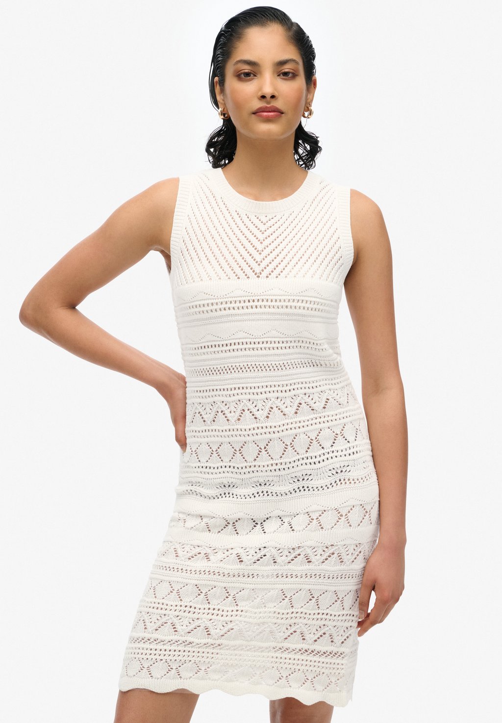 Платье-джемпер MINI Superdry, белый
Платье-джемпер MINI Superdry, белый