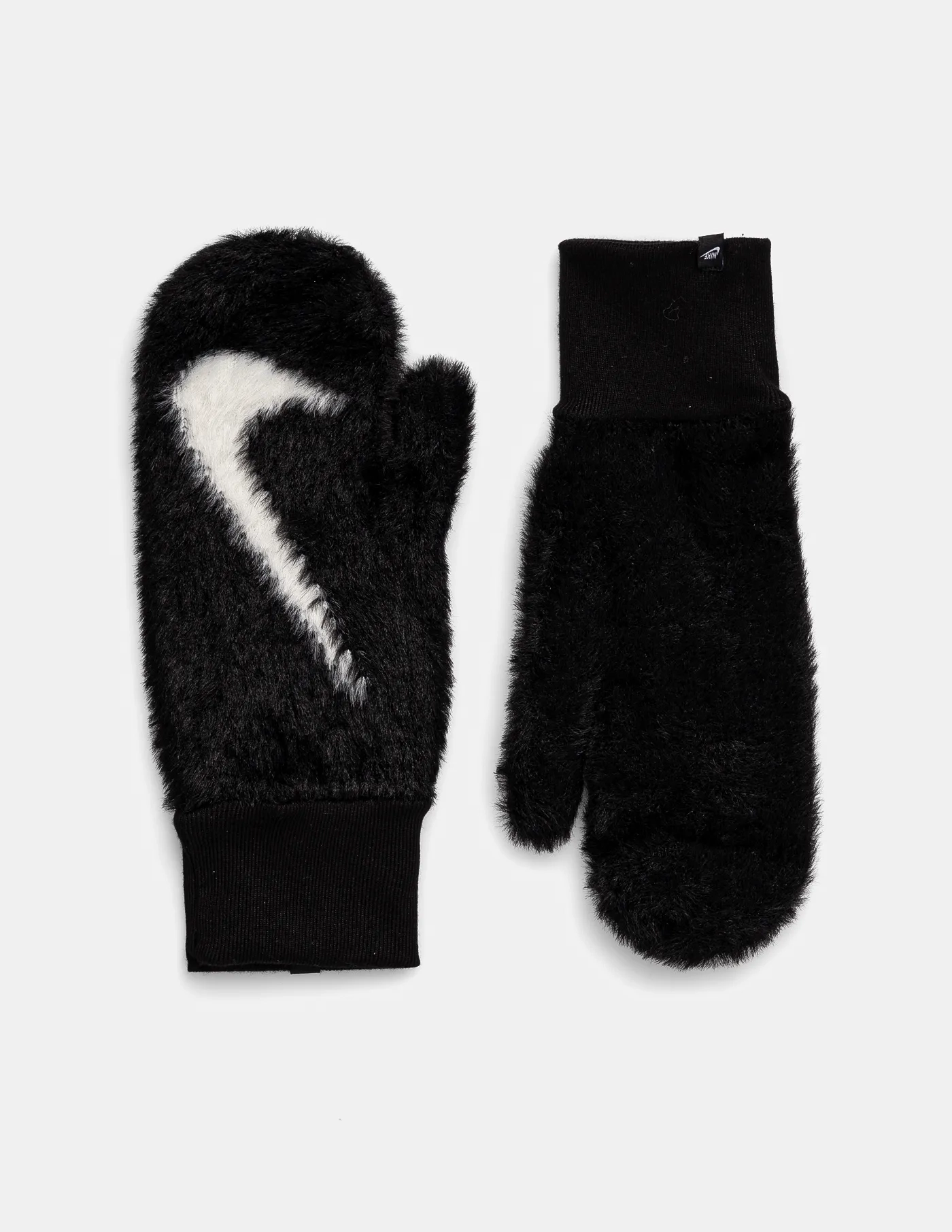 Перчатки Nike, черный
Перчатки Nike, черный