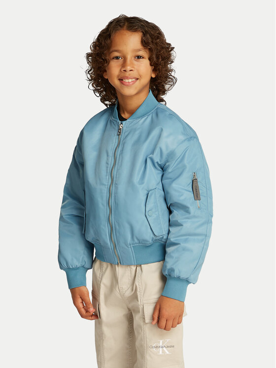 Куртка-Бомбер стандартный крой IB0IB02254 Calvin Klein Jeans, синий
Куртка-Бомбер стандартный крой IB0IB02254 Calvin Klein Jeans, синий