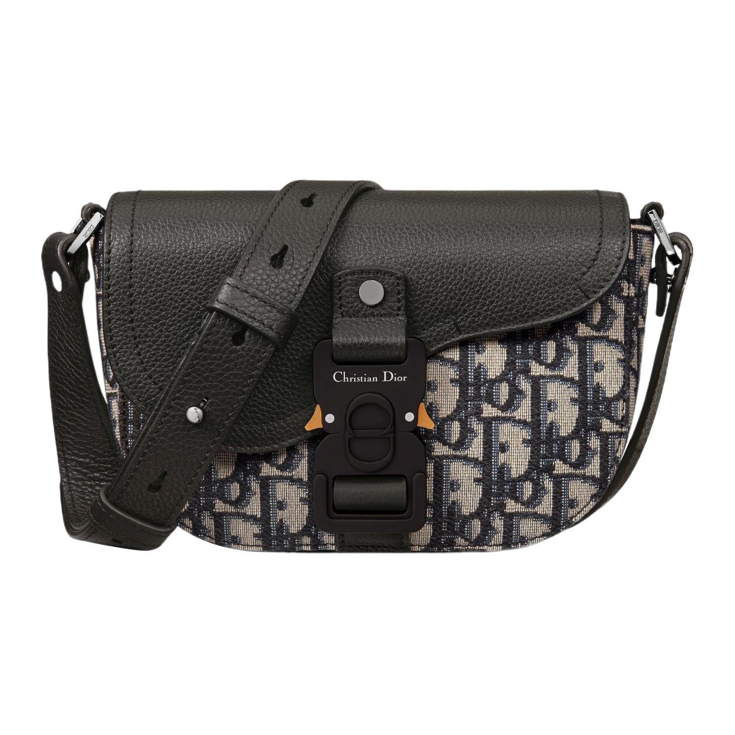 Dior Сумки-клатчи на одно плечо из лоскутков ткани с отделкой из коровьей кожи, мужские, черные/бежевые
Dior Сумки-клатчи на одно плечо из лоскутков ткани с отделкой из коровьей кожи, мужские, черные/бежевые