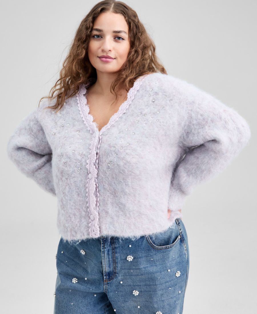 Модный кардиган больших размеров, украшенный стразами And Now This, Lavender
Модный кардиган больших размеров, украшенный стразами And Now This, Lavender