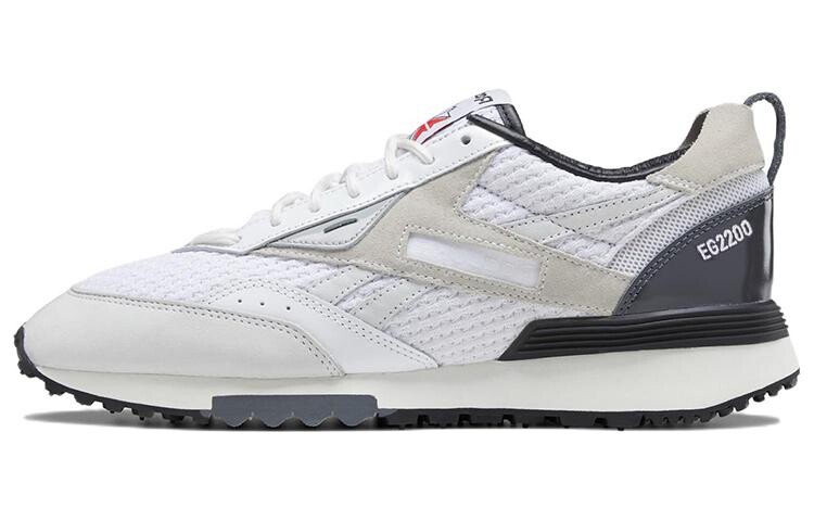 Reebok LX2200 Engineered Garments Белый
Reebok LX2200 Engineered Garments Белый