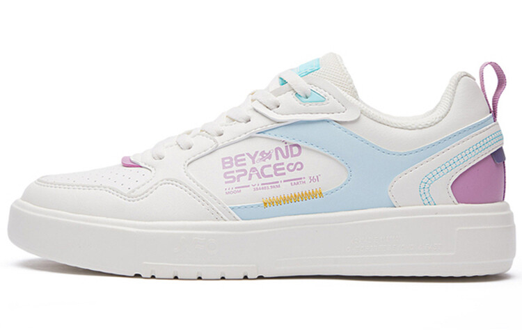 Кеды, скейтборд обувь женская низкая белый/синий 361°
Кеды, скейтборд обувь женская низкая белый/синий 361°