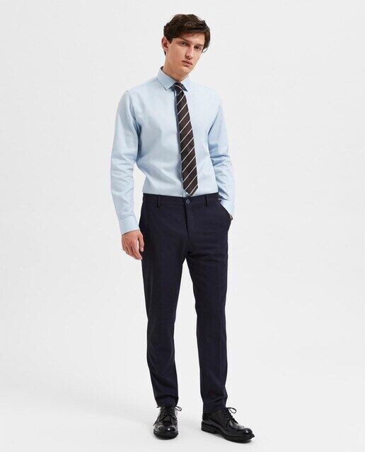 Однотонные мужские костюмные брюки узкого кроя Selected, темно-синий
Однотонные мужские костюмные брюки узкого кроя Selected, темно-синий