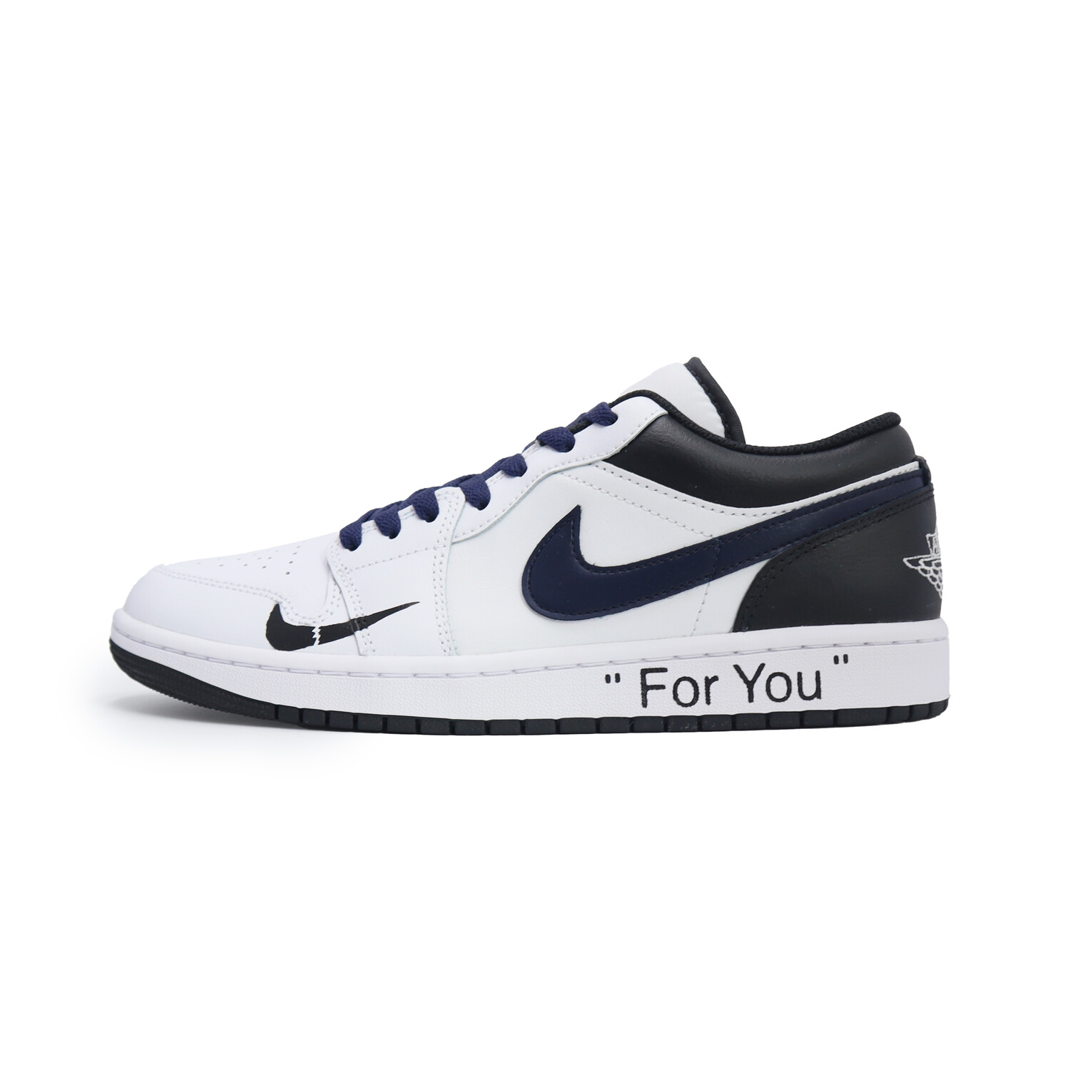 Кроссовки Air Jordan 1 Skateboarding Shoes Men Low-top Black/white/navy Blue, черный
Кроссовки Air Jordan 1 Skateboarding Shoes Men Low-top Black/white/navy Blue, черный