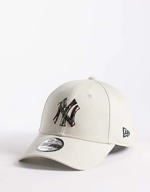 Разноцветная женская кепка с камуфляжным логотипом New Era NY Yankees 9forty
Разноцветная женская кепка с камуфляжным логотипом New Era NY Yankees 9forty