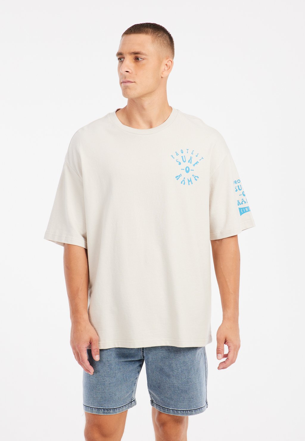 Футболка с принтом Protest, слоновая кость
Футболка с принтом Protest, слоновая кость