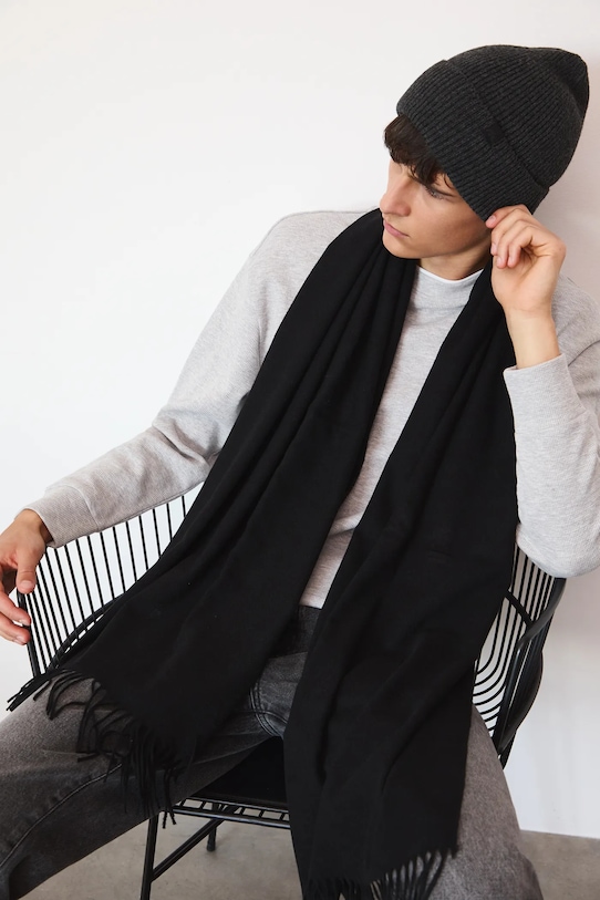 Шарф Medicine, черный
Шарф Medicine, черный