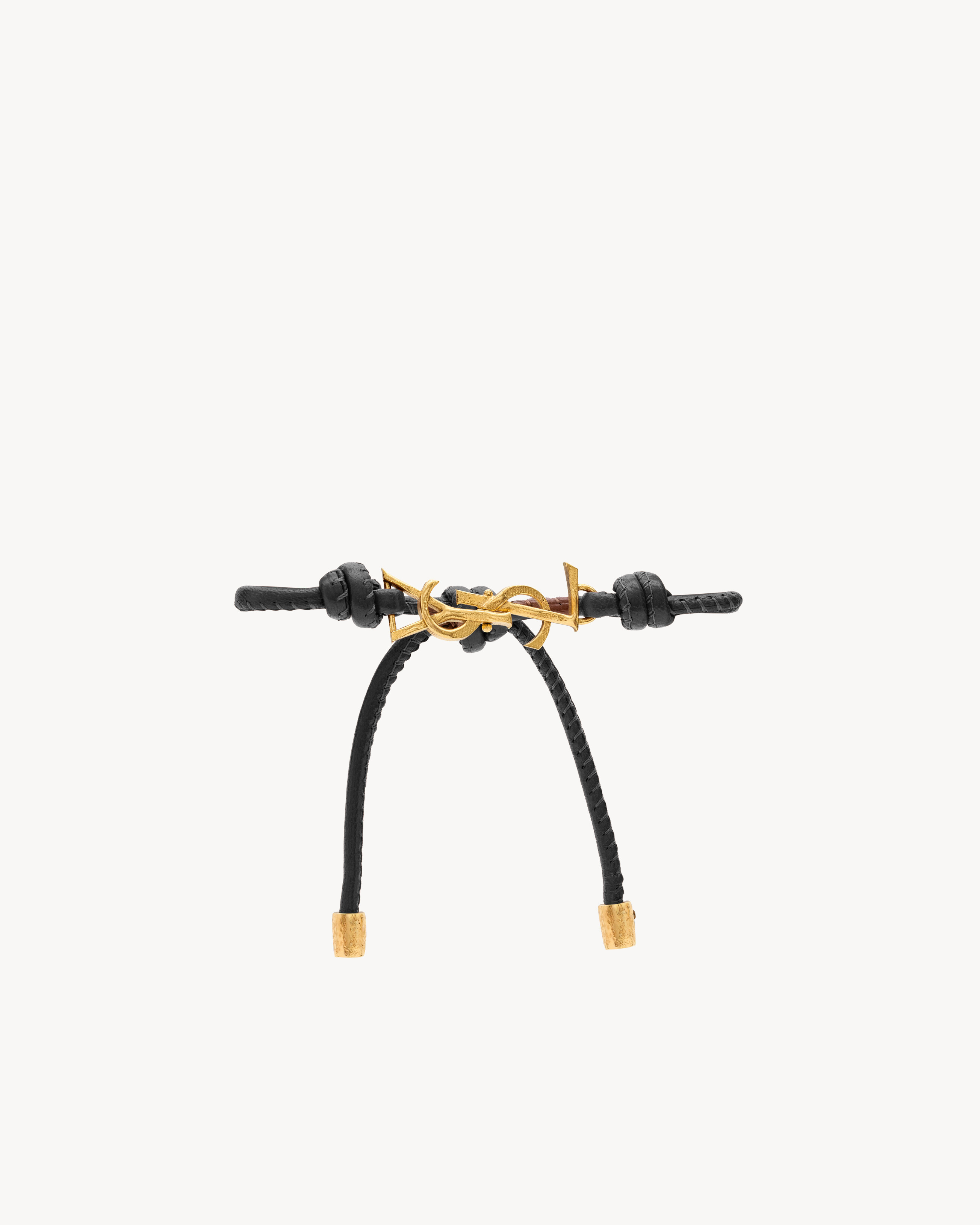 Кожаный браслет на шнурке CASSANDRE Saint Laurent, черный
Кожаный браслет на шнурке CASSANDRE Saint Laurent, черный