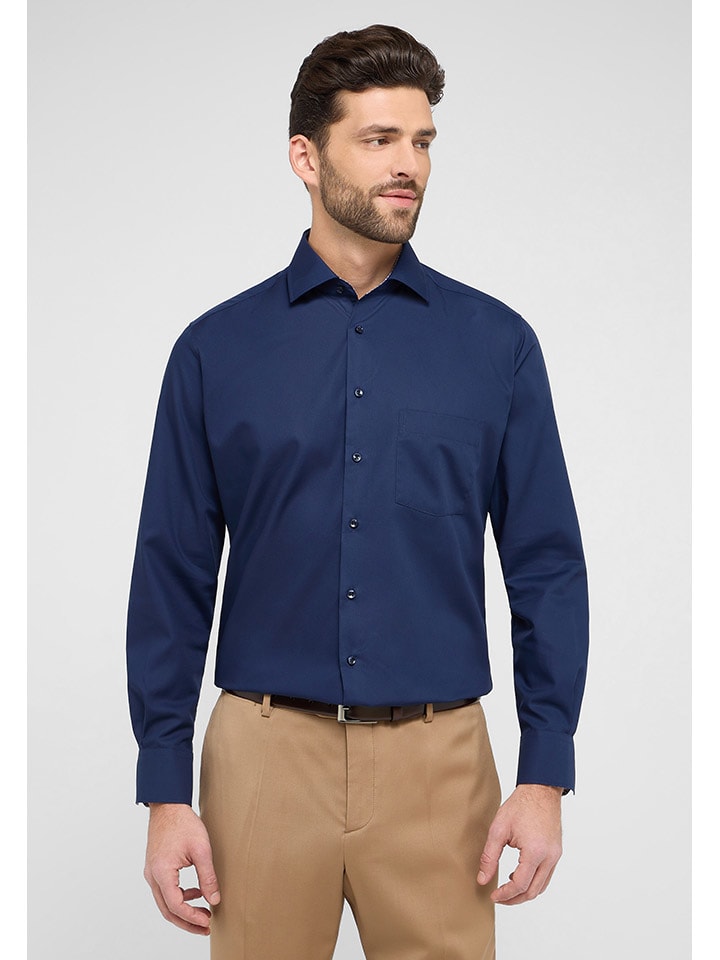 Eterna Рубашка - современный крой - темно-синего цвета
Eterna Рубашка - современный крой - темно-синего цвета