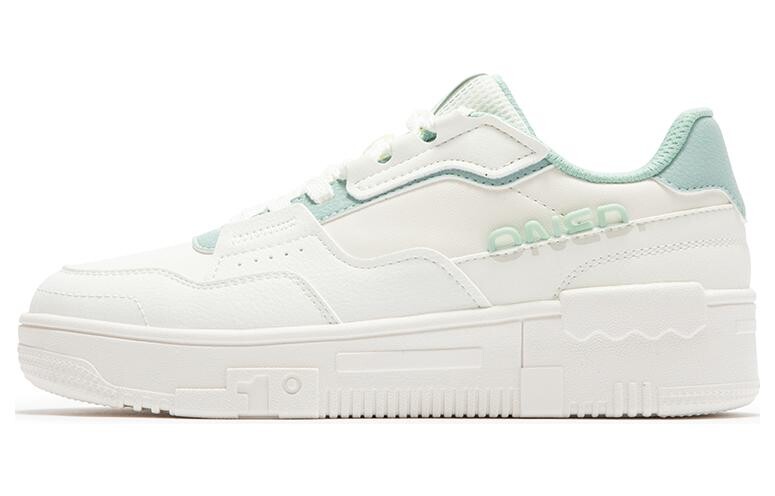 Кеды, скейтборд обувь женская низкая белый/зеленый 361°
Кеды, скейтборд обувь женская низкая белый/зеленый 361°